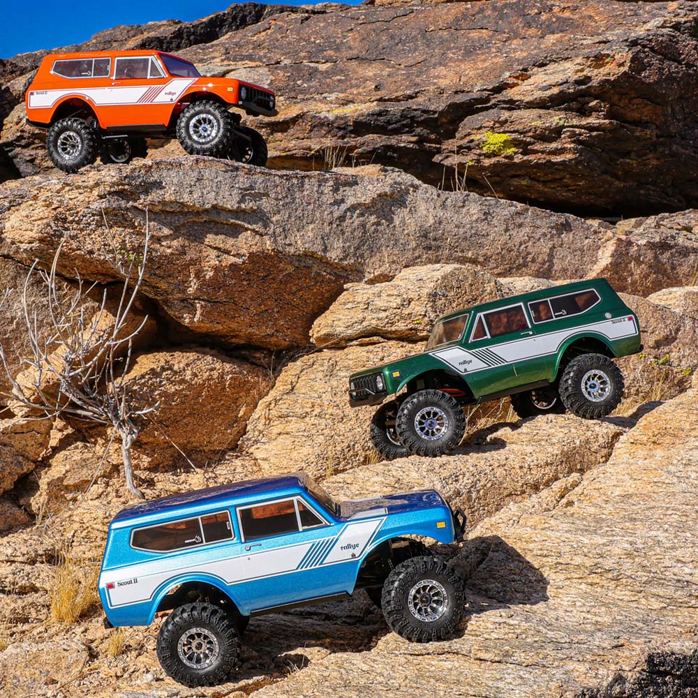 Redcat Ascent-18 International Scout II - 1/18 Scale Brushed Electric Rock Crawler - Blue