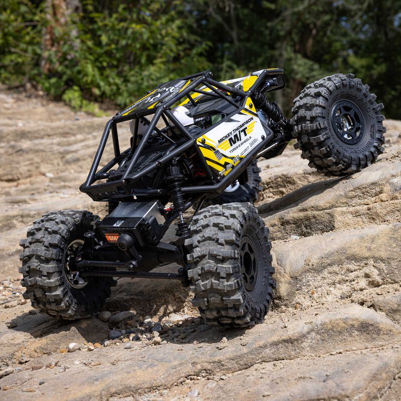 Axial 1/18 UTB18 Capra 4WS 4WD Trail Buggy RTR with Battery & Charger, Yellow