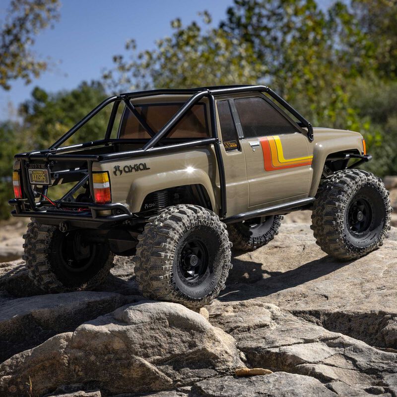 Axial 1/10SCX10 III 1987 Toyota SR5