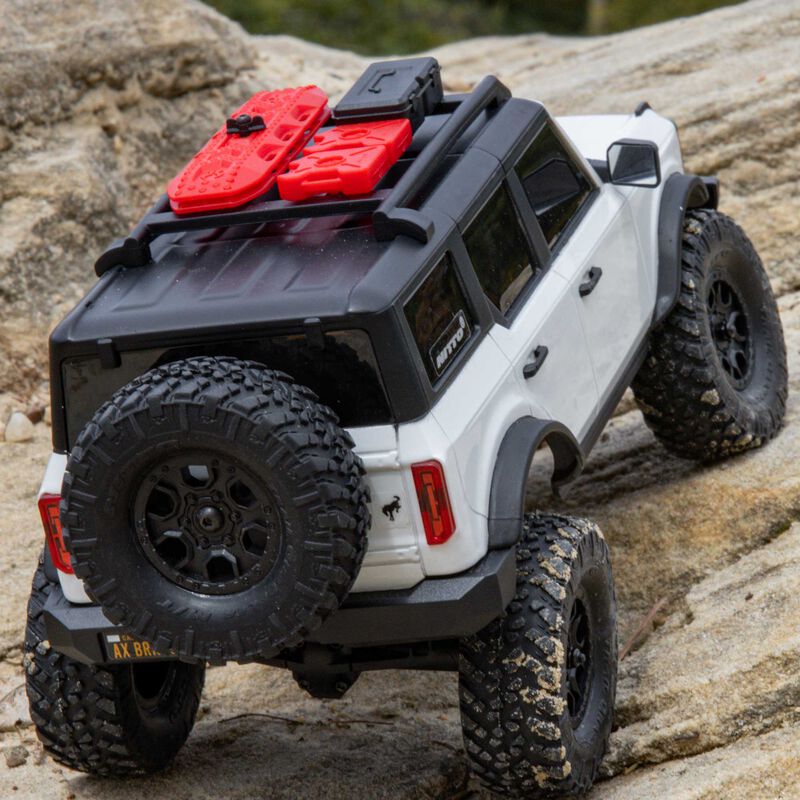 Axial 1/24 SCX24 Ford Bronco 4X4 RTR Brushed Rock Crawler (Battery & Charger Included) - White