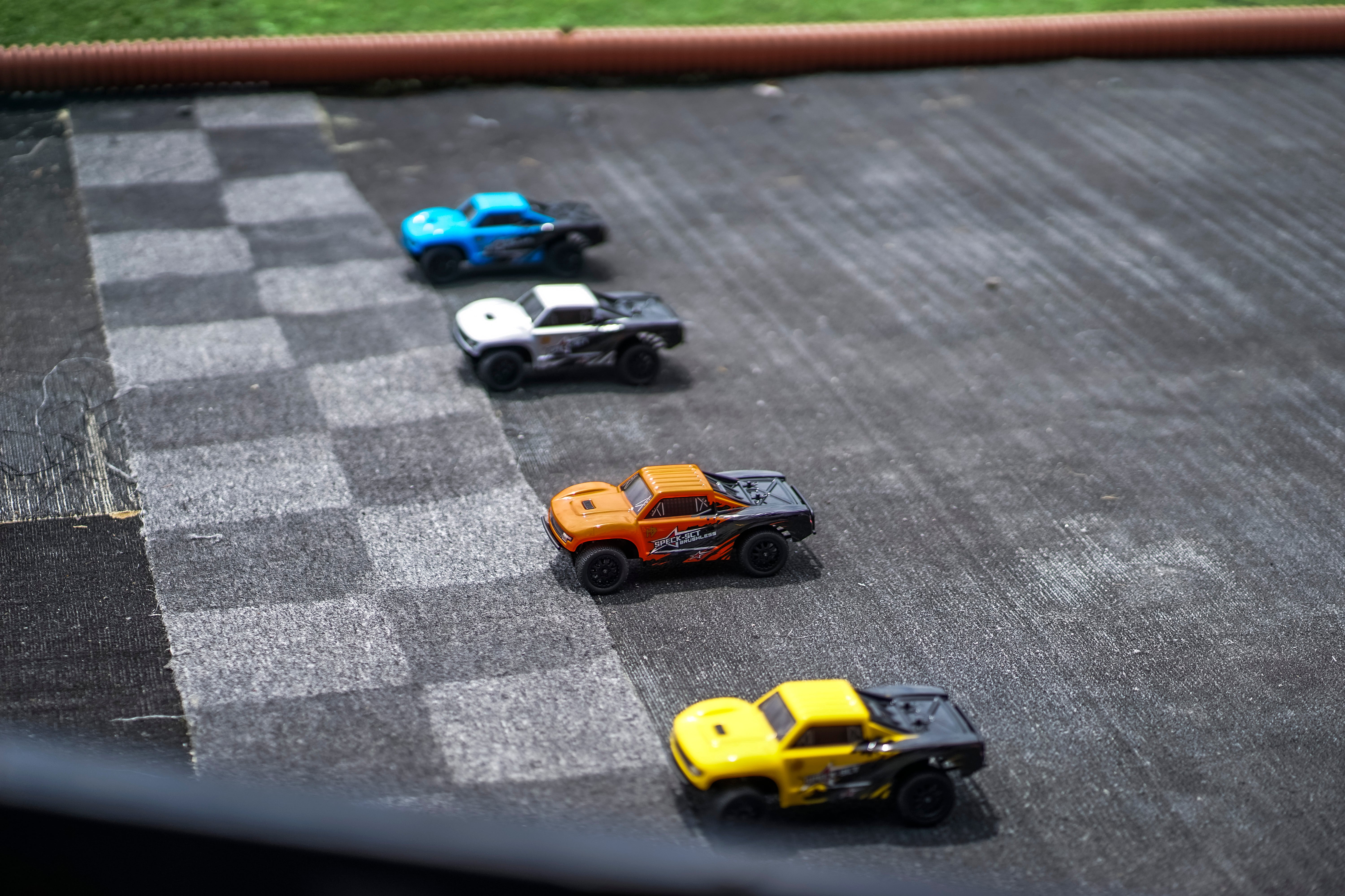 HobbyPlus 1:24 2WD SPECK-SCT Brushed