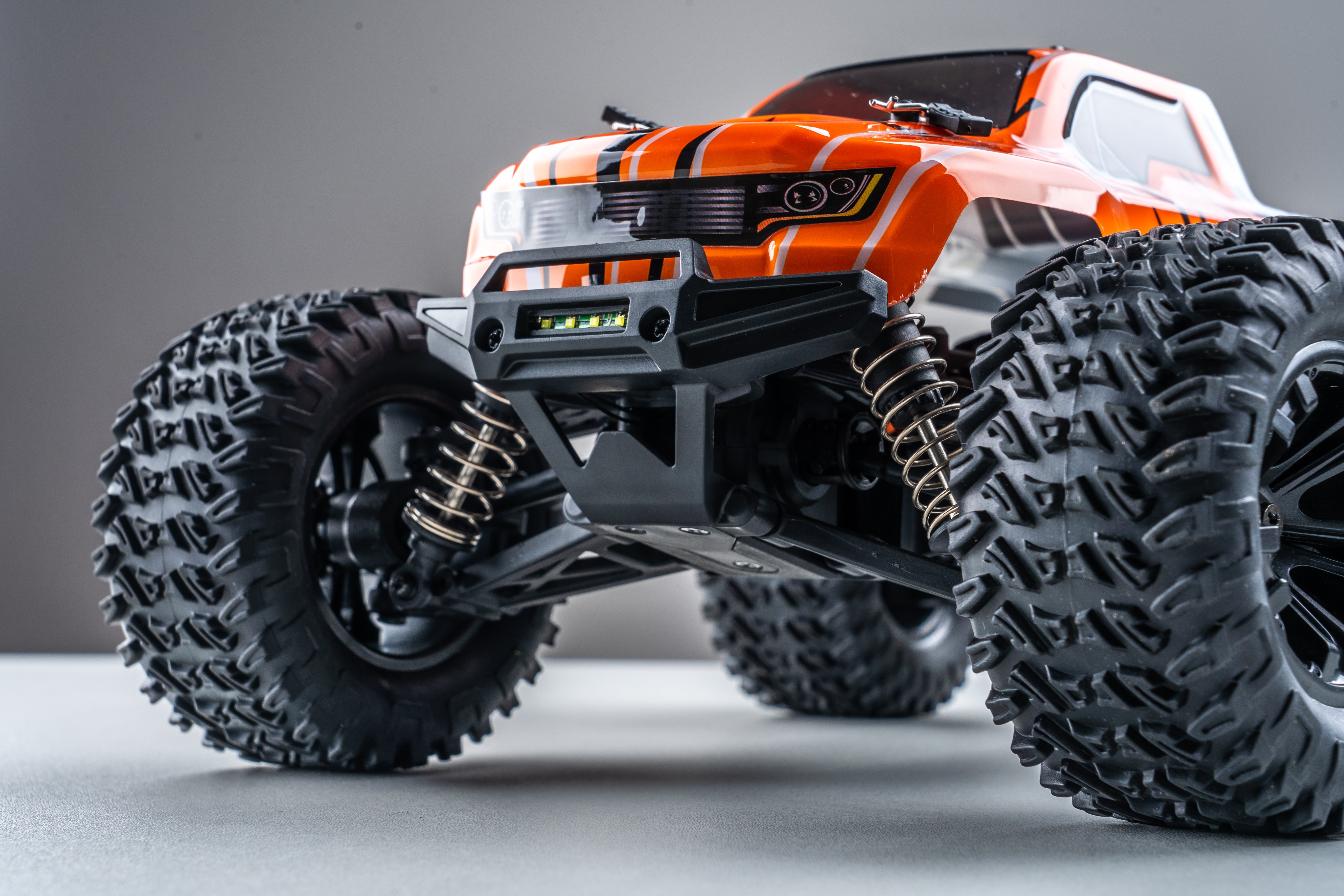 Mega RC 1/16 M-Titan Mini Monster 4x4 Truck RTR - ORANGE - HeliDirect