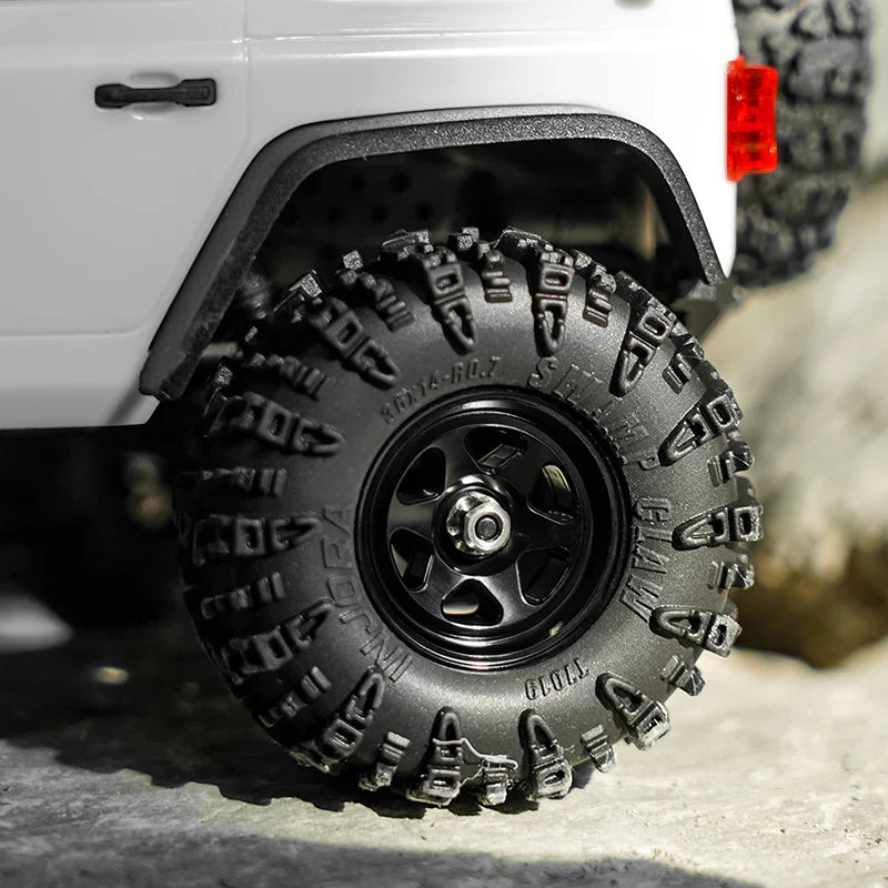 INJORA 0.7" 6-Spoke Aluminum Wheels for 1/30 SCX30