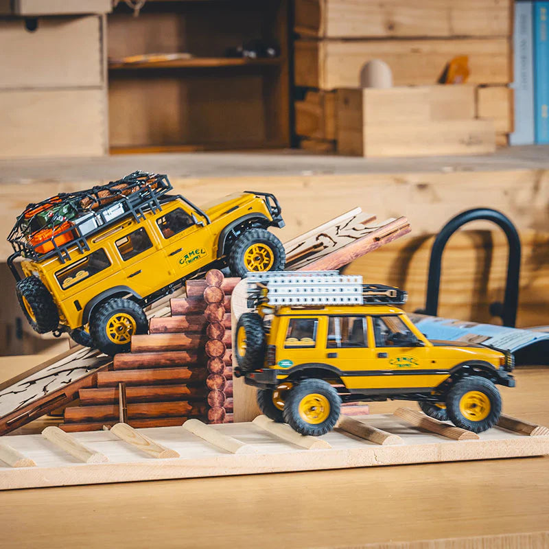 FMS 1:24 FCX24M Land Rover Camel Trophy Edition RTR - Discovery