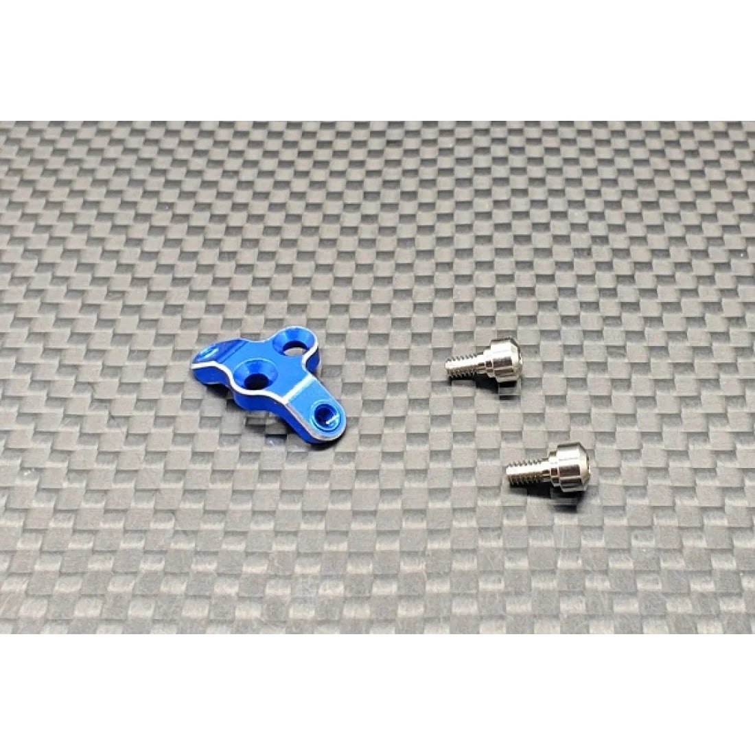 GL Racing Rear damper support option