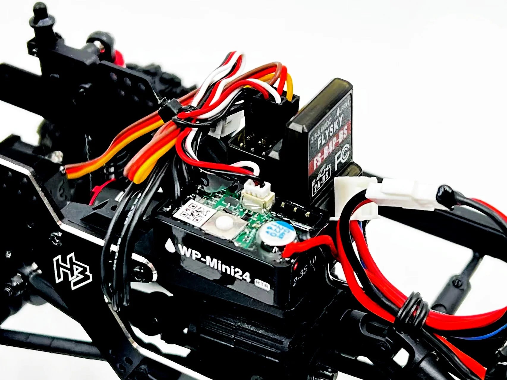 HobbyPlus CR-18P V3 Brushless T-Hunter (Matte Green) With TORQ MLS-1024 Premium DIRECT-MOUNT Servo