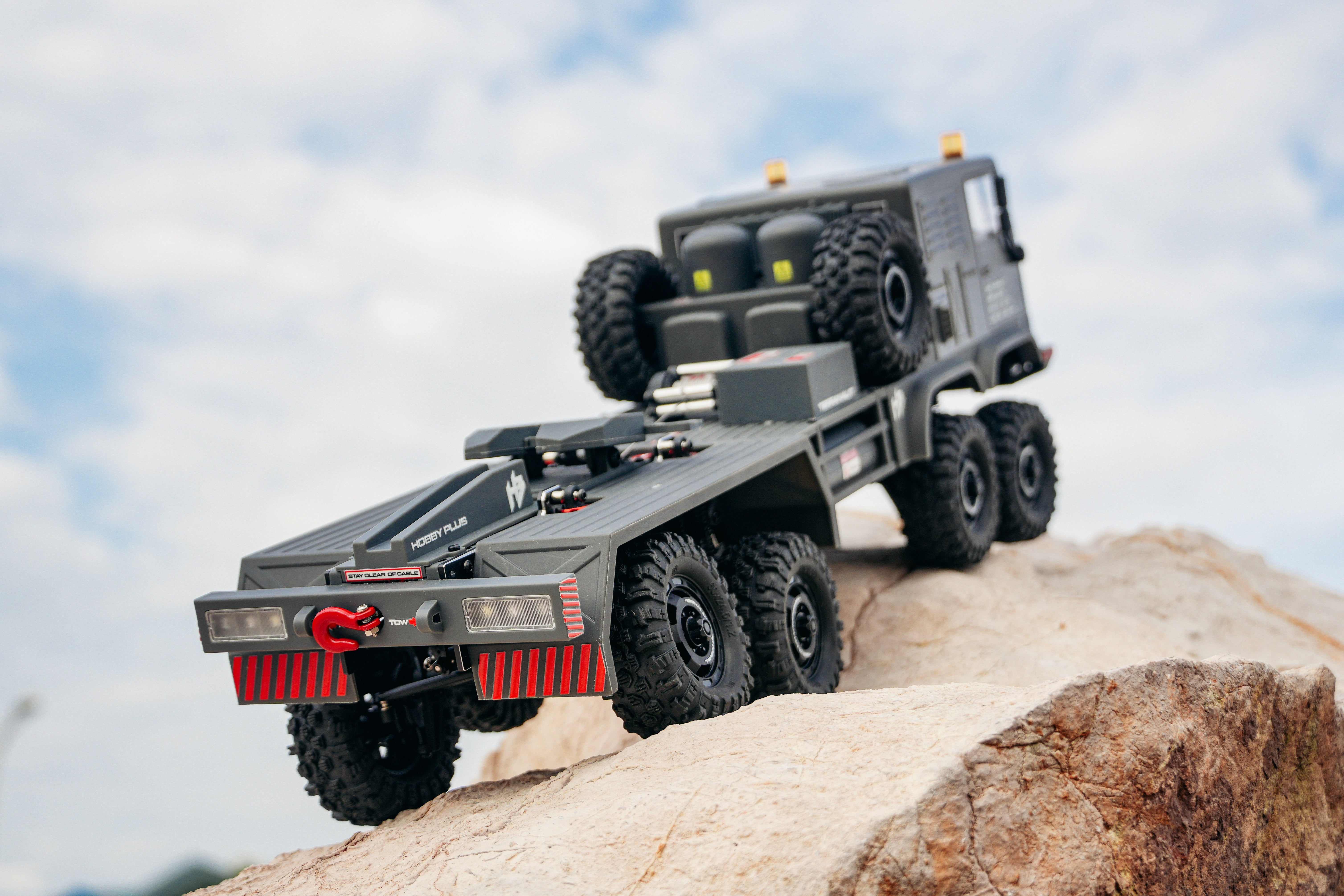 HobbyPlus CR-18P Terranaut 8X8 AWS RC Crawler