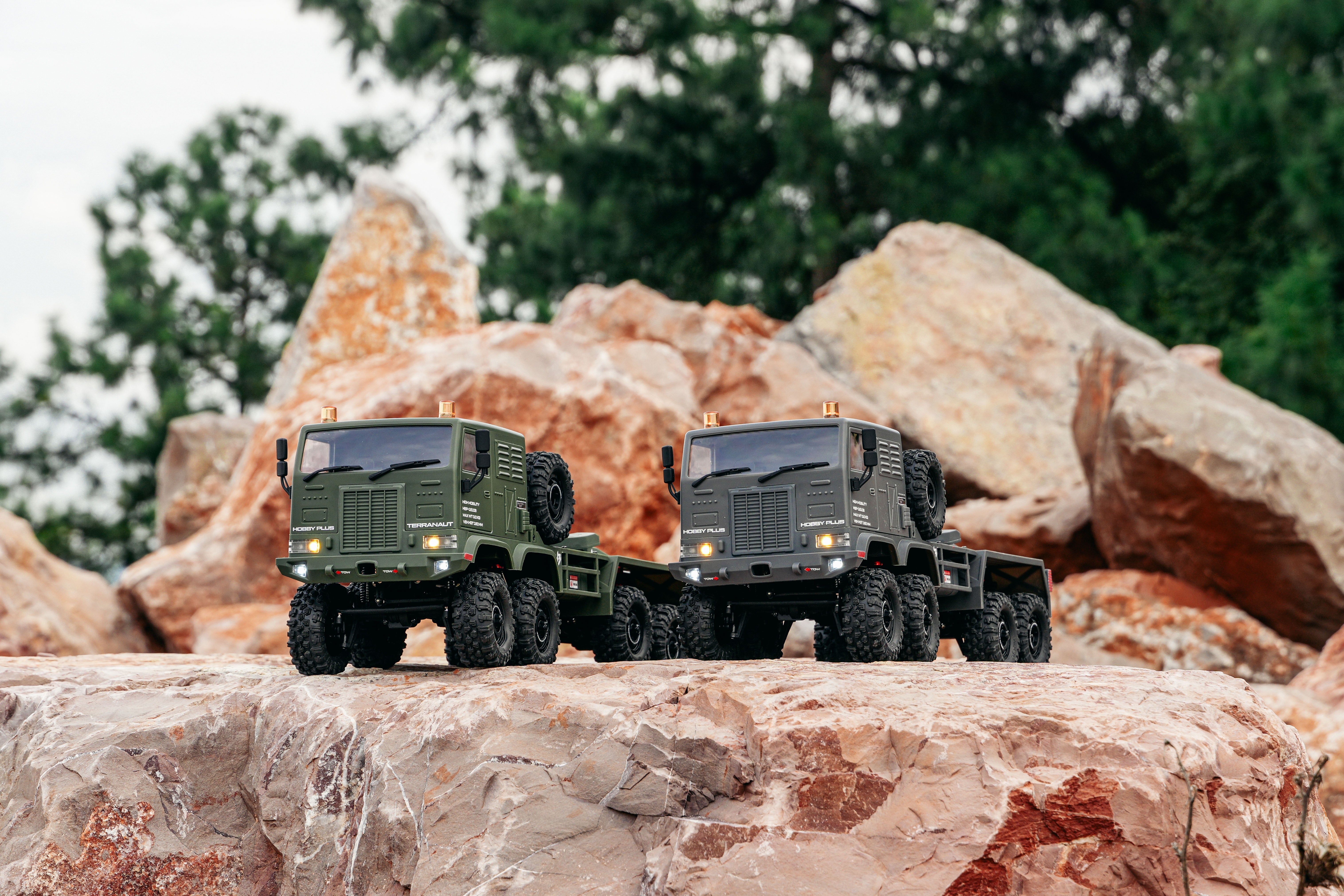 HobbyPlus CR-18P Terranaut 8X8 AWS RC Crawler