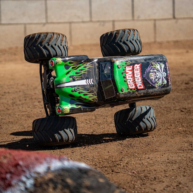 Losi 1/8 LMT 2.0 Grave Digger 4X4 Solid Axle Brushless Monster Truck RTR - Green