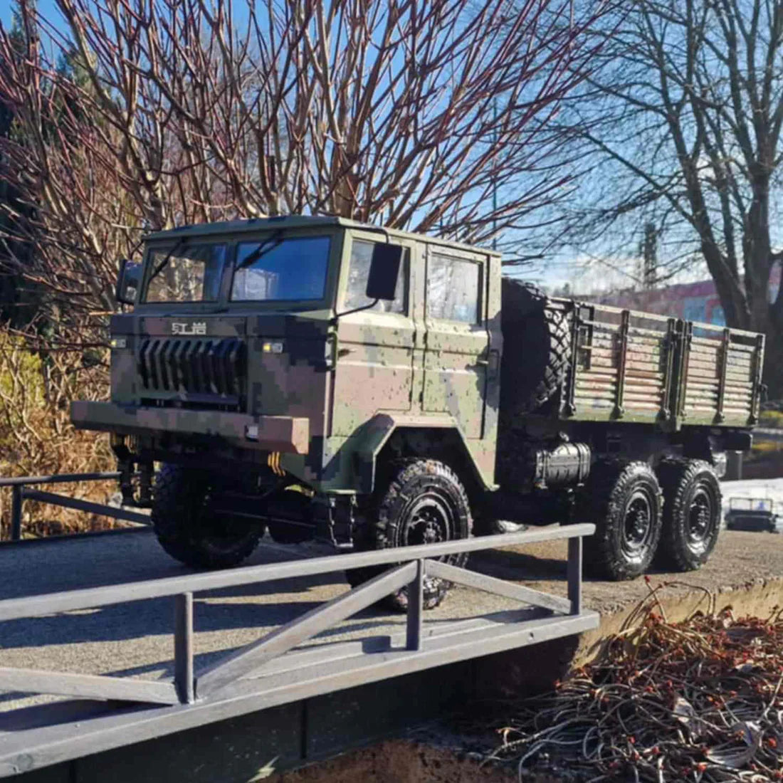 Rlaarlo 1/10 Scale RTR 6X6 Brushless RC Military Trucks HongYan HY6