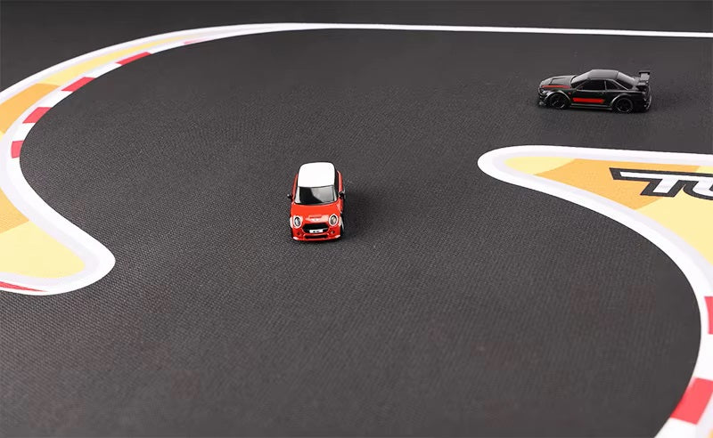 Turbo Racing 1:76 Racing Car Track Mat 1800 x 800mm