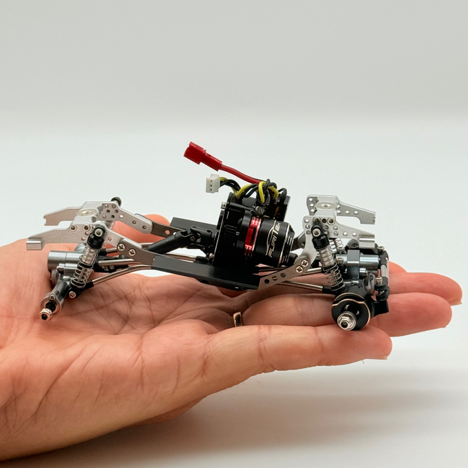 FURITEK MANTIS LCG COMPETITION CHASSIS KIT FOR SCX30 - TITANIUM EDITION