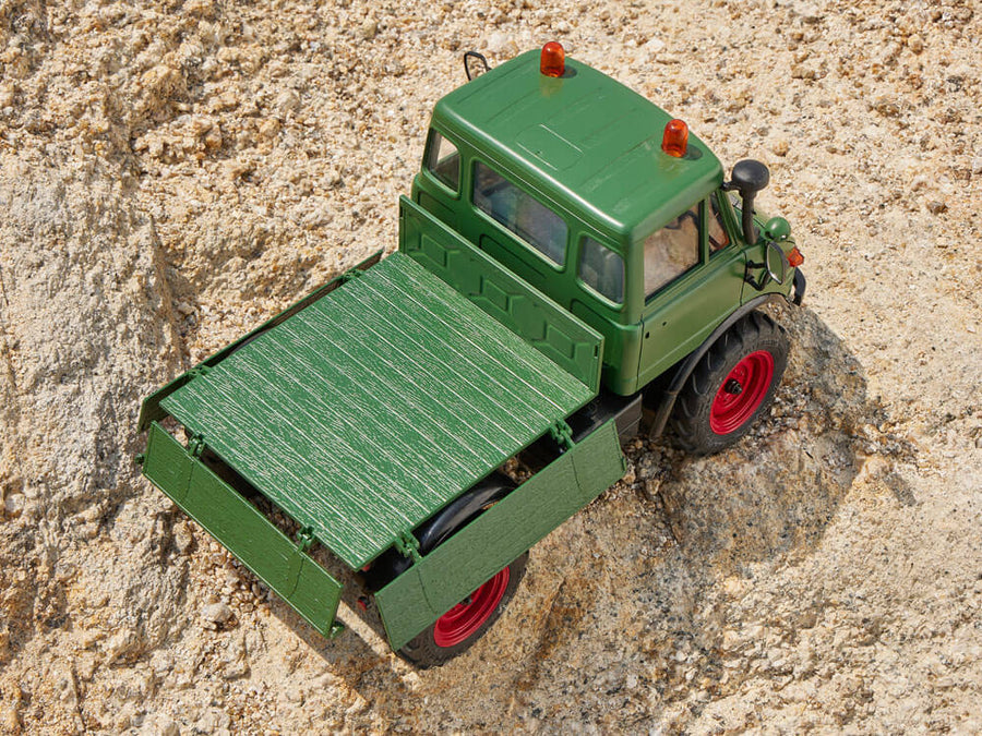 FMS 1:24 FCX24 Mercedes-Benz Unimog 421 RTR - GREEN - HeliDirect