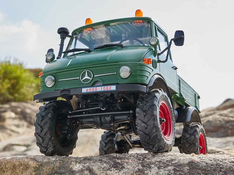 FMS 1:24 FCX24 Mercedes-Benz Unimog 421 RTR - GREEN - HeliDirect