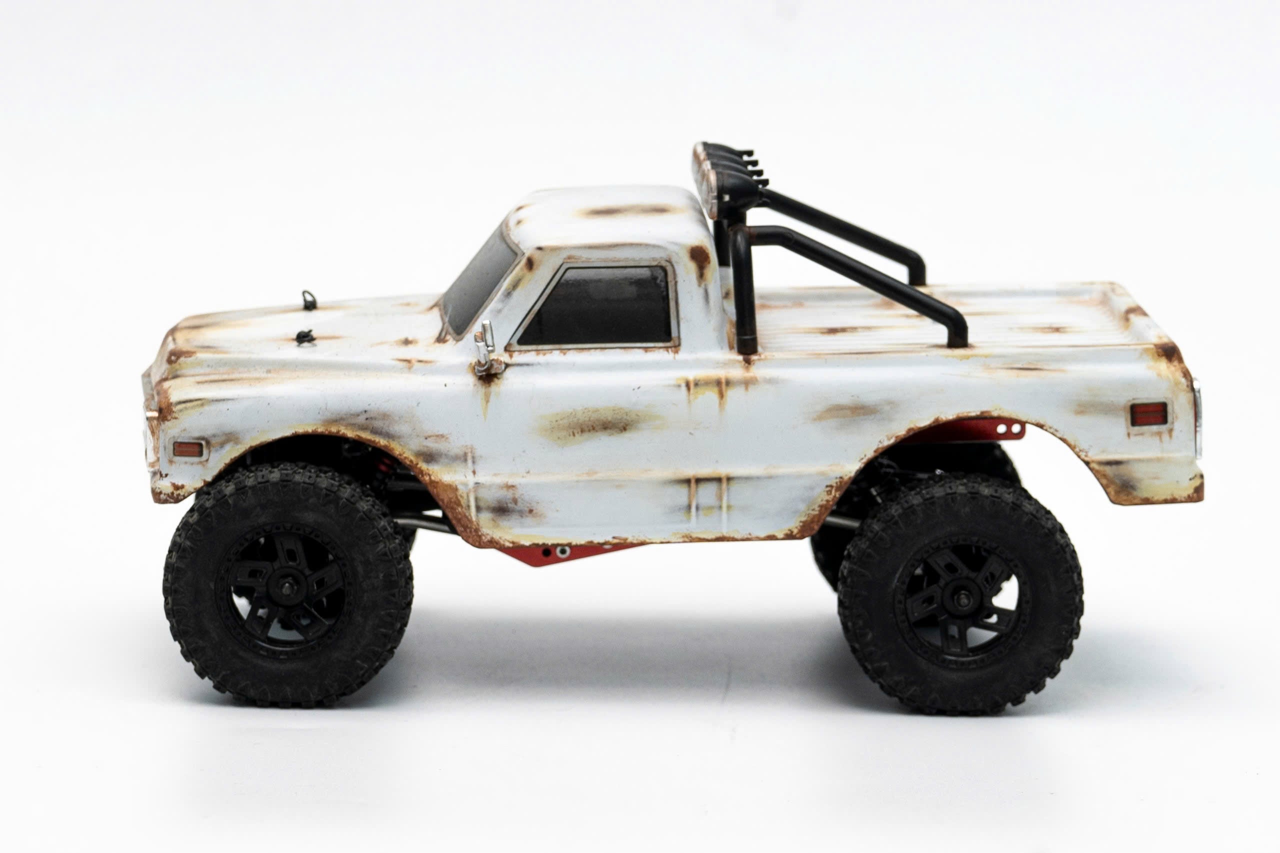 FX118 Fury Wagon + DRC Ultimate Upgrade kit (White)