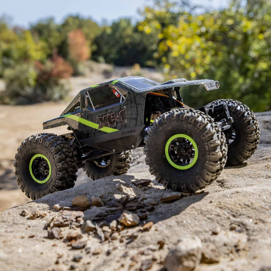 Axial 1/24 AX24 XC-1 4WS Crawler Brushed RTR - Green - HeliDirect